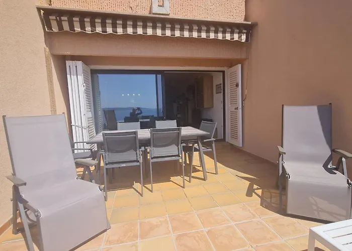 شقة 3/4 Pieces Climatise, & Vue - Fr-1-780-23