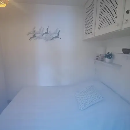 Apartment 3/4 Pieces Climatise, & Vue - Fr-1-780-23 *