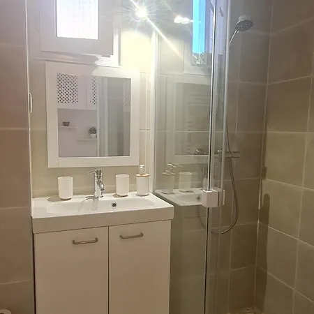 3/4 Pieces Climatise, & Vue - Fr-1-780-23 * Sainte-Maxime