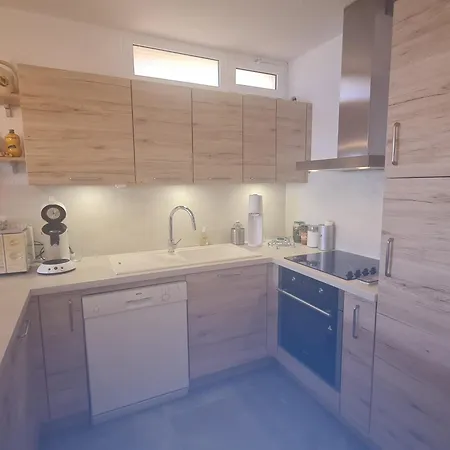 3/4 Pieces Climatise, & Vue - Fr-1-780-23 * Sainte-Maxime