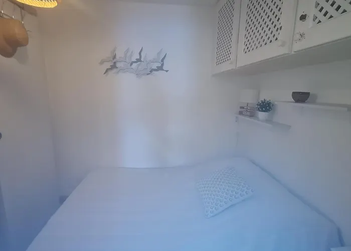 Daire 3/4 Pieces Climatise, & Vue - Fr-1-780-23 *