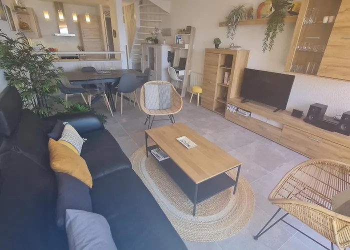 3/4 Pieces Climatise, & Vue - Fr-1-780-23 Апартаменти *